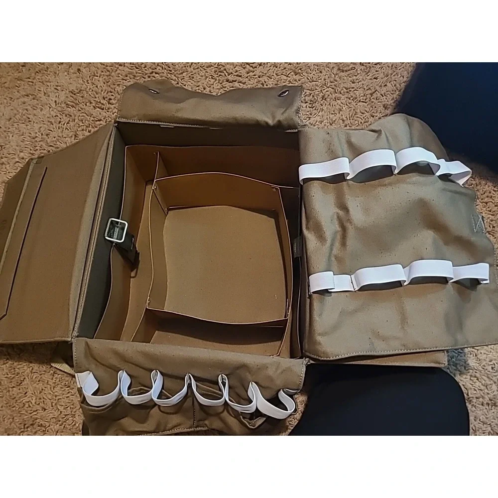 Surplus Czech Czechoslovakian Military Army Medical Kit First Aid Kit Z Vzor 80‎